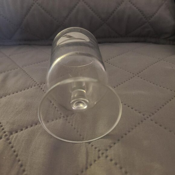 Eastern Airlines Vintage 1980's First Class Wine Glass - Picture 4 of 6